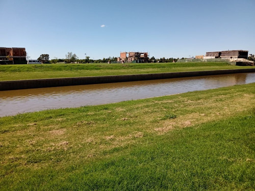 Imagen 2 de 9 de Lote Al Río - Orientación N.e - El Yacht - Nordelta