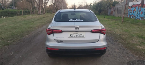 Fiat Cronos 1.3 Stile Mt