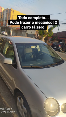 Imagem 2 de 4 de Polo Sedan Volkswagen