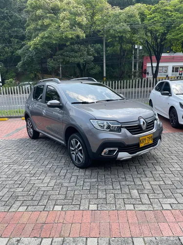 Renault Stepway 1.6 Dynamique / Intens Automática