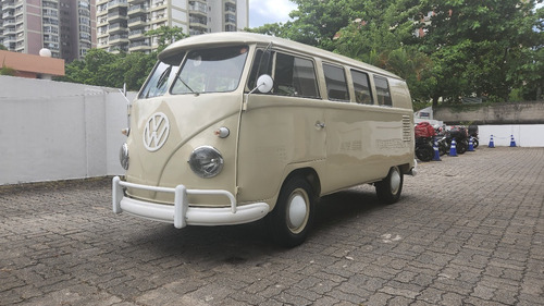 Volkswagen Kombi