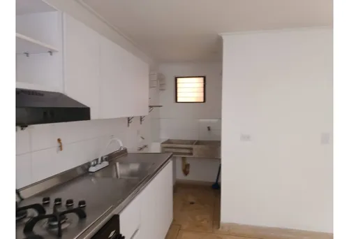 Venta De Aparta Estudio En El Barrio Simón Bolívar De Medellín.