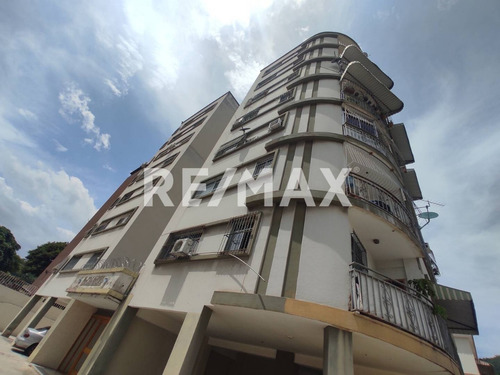 Imagen 2 de 13 de Apartamento En Trigal Centro Con Balcón Y Cocina Empotrada Liliana Martinez Remax Cd 152098