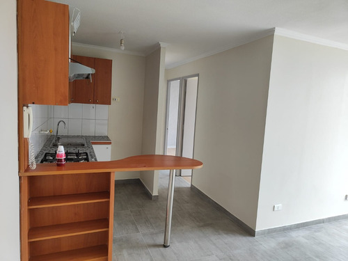 Depto 2 Dormitorios 1 Baño, Con Balcón Y Estacionamiento
