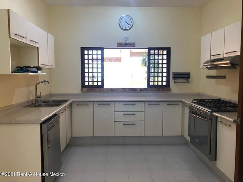 Imagen 1 de 14 de Departamento En Renta En Calle Lomas Del Rio 21-4021 Cr