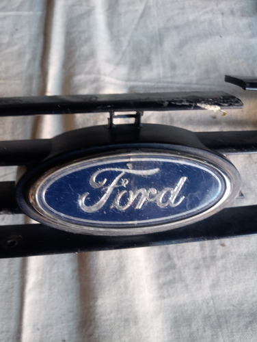 Emblema Ford Focos Parrilla Cuarto Detalles Usado Original (Usado)