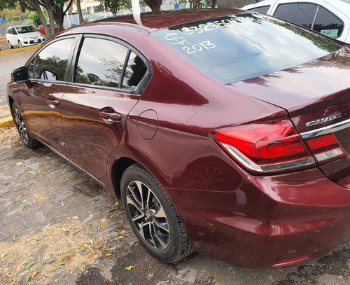 Honda Civic 1.8 Lx Sedan . At