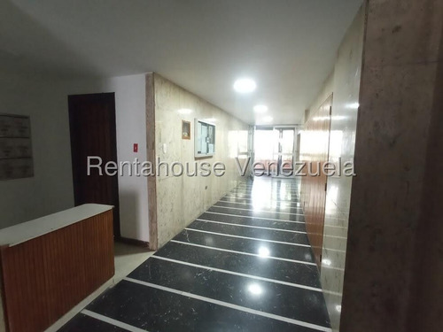 Apartamento En Venta Los Palos Grandes 25-22948