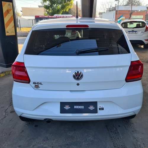 Imagen 14 de 15 de Volkswagen Gol Trend 2019 1.6 Trendline Gnc Cuotas Credito