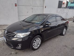 Toyota Corolla 2.0 16v Altis Flex Aut. 4p