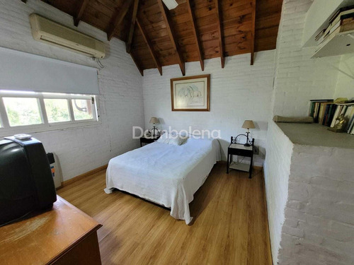 Casa Chalet En Venta, San Diego, Moreno