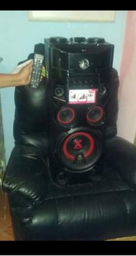 Caixa De Som Com Entrada Bluetooth ¿¿¿