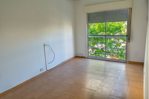 Imagen 5 de 13 de Ph 3 Ambientes Caaguazu 6100 Liniers C,a,b,a, ( Bajo Elprecio )