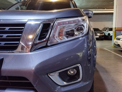 Imagen 8 de 10 de 2019 Nissan Np300 2.3 Dsl Auto Le 4wd