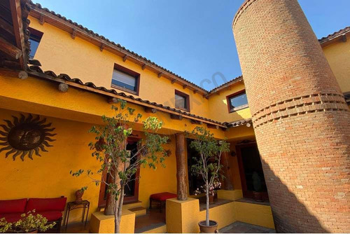 Inmueble En Venta Para Oficinas En Barrio De San Miguel A 2 Minutos Del Centro De Metepec