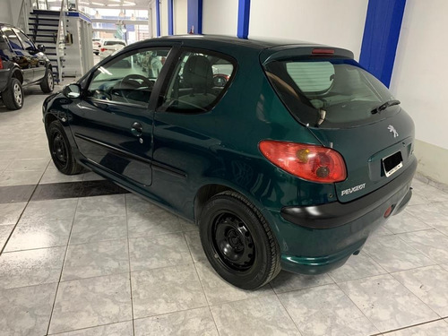 Peugeot 206 Xr Premium 3p 2005 C/gnc