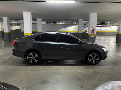Volkswagen Vento 2.5 Luxury 170cv Tiptronic 2013