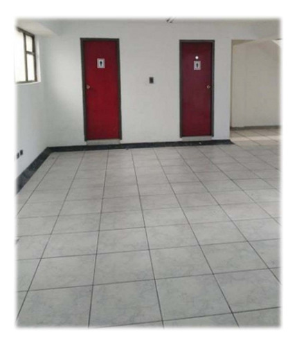 Bodega En Venta, Sector Pradera, Excelente Ubicacion