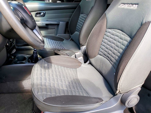Imagem 9 de 14 de Fiat Strada 1.8 3p Flex Adventure Cabine Dupla