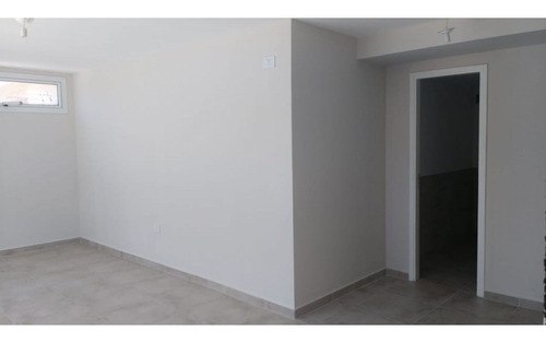 Imagen 2 de 12 de Gvprop Vende Local 35 Mts. 2 - Excelente Ubicación !! A Mts. De Bv. San Juan - Córdoba Capital