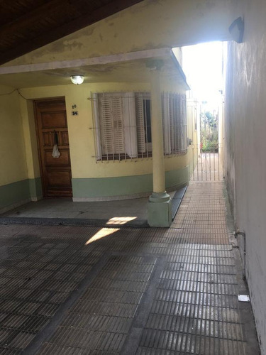 Imagen 3 de 24 de Casa - Bernal Este