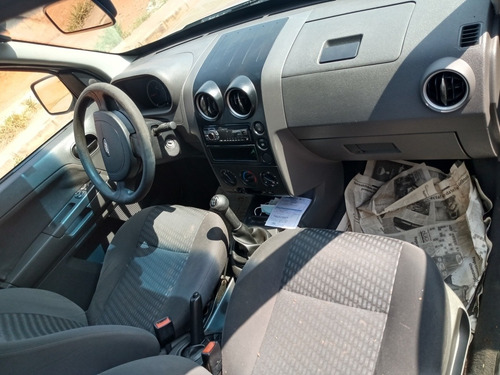 Imagem 4 de 5 de Ford Ecosport 2007 1.6 Xls Flex 5p