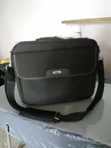 Comprar Maletín Targus  40 Cm X 30 Cm Para Laptop, Equip Electrónico