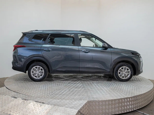 Kia Carens 1.5 Lx 7p Mt 2023