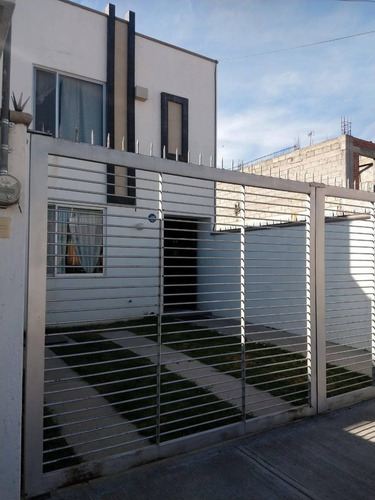 Casa En Renta Santo Tomas De Aquino, Tres Cruces
