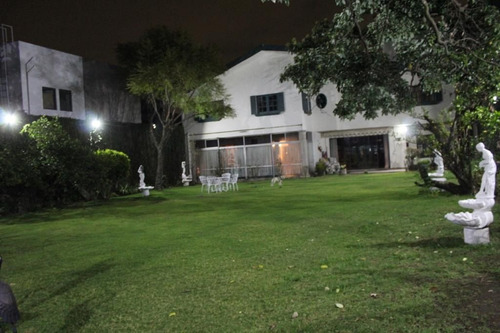 Imagen 12 de 18 de Venta Casa Jardines Del Pedregal Calle Cerrada