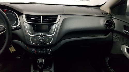 Imagen 13 de 15 de Chevrolet Aveo 1.6 Lt At