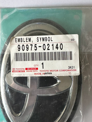 Emblema Logo Tapa De Baúl Corolla Cross Gr Original Nuevo!!
