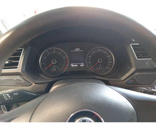 Imagem 11 de 15 de Volkswagen Saveiro 2018 1.6 Pepper Cab. Dupla Total Flex 2p