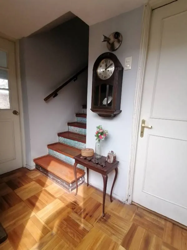 Imagen 2 de 20 de Oportunidad En Vitacura: Casa 4d/3b En Sector Club De Polo
