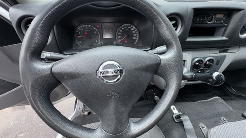 Nissan Urvan 2.5 Panel Amplia Aa Paquete Seguridad Mt
