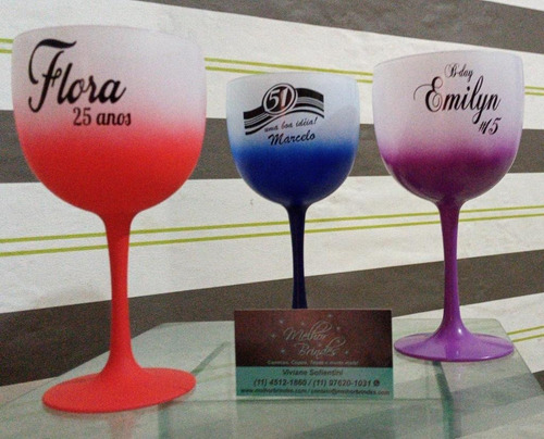 Imagem 2 de 10 de 30 Taça De Gin 580 Ml Degradê E Personalizada Com 1 Cor