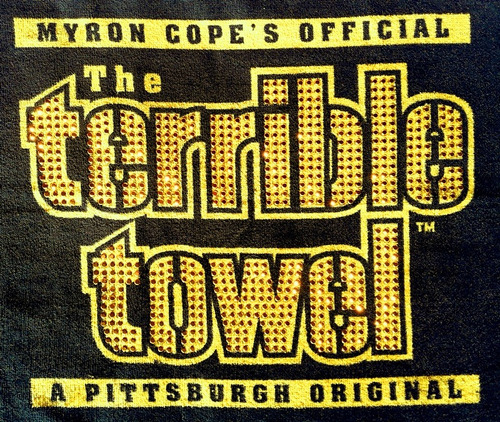 Toalla Terrible Negra Con Aplicaciones Acereros Pittsburgh