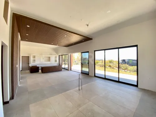 Residencias En Venta Junto A Rancho Chichihuas, Ensenada, Baja California
