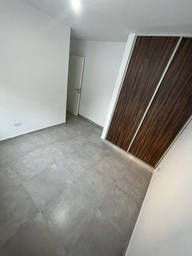 Imagen 14 de 24 de Casa - Ituzaingó Norte 4 Amb En Venta Casa Americana A Nuevo Sobre Lote Propio