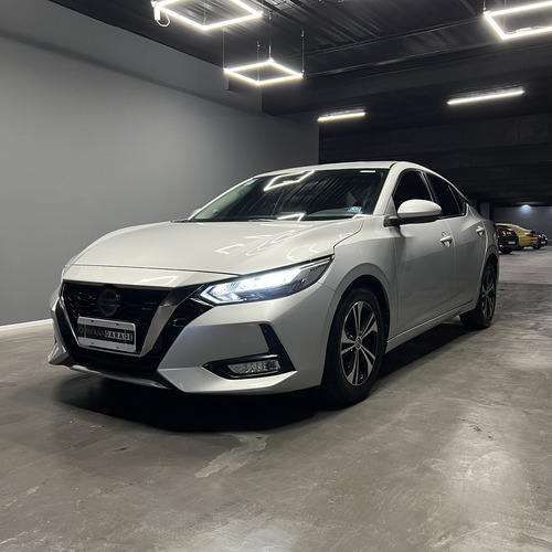 Nissan Sentra 2.0 Advance Cvt