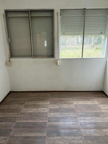 Alquilo 3 Dormitorios Impecable ,planta Baja