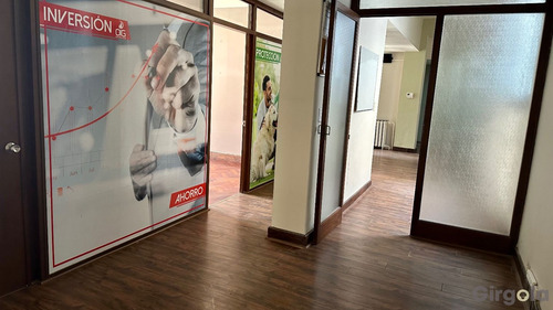Venta Oficina 9 Ambientes En San Nicolás