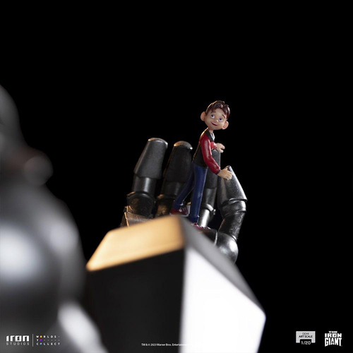 Iron Giant & Hogarth Hughes 1/20 - Iron Giant - Iron Studios