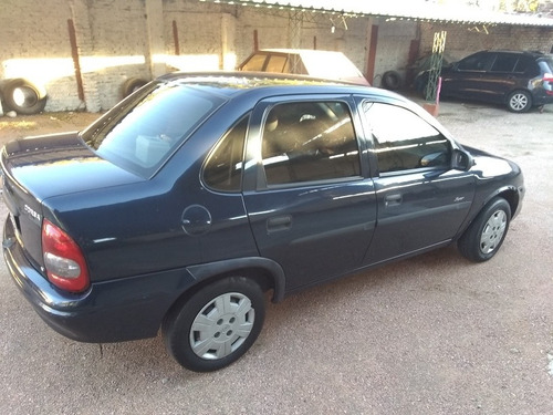 Chevrolet Corsa 1.6 Gl Aa Dh 2004
