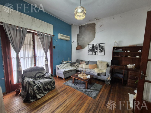 Venta De Ph De 3 Ambientes Con Balcón En Sarandí