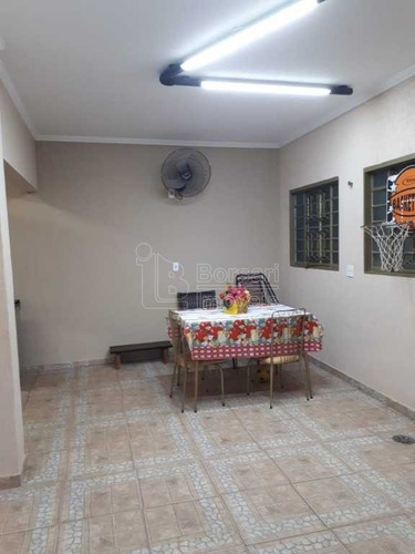 Imagem 3 de 6 de Venda De Casas / Padrão Na Cidade De Araraquara 10277