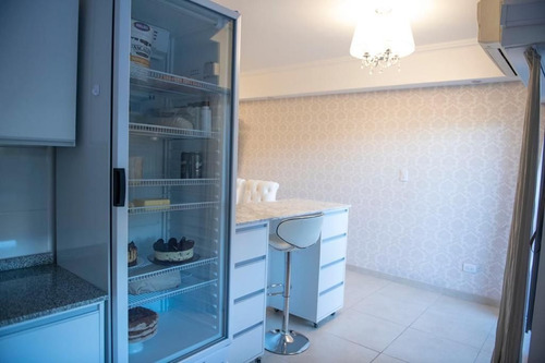 Imagen 3 de 13 de Excelente Departamento En Venta De Dos Ambientes En Versalles