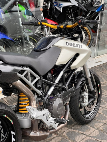 Imagem 11 de 14 de Ducati Hypermotard 796