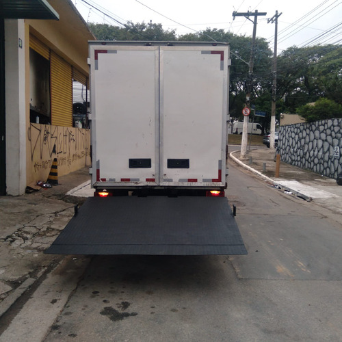 Iveco Daily 35s14 2014 Baú Com Plataforma Traseira Revisada