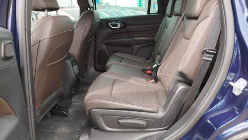 Jeep Commander Overland 7 Pasajeros